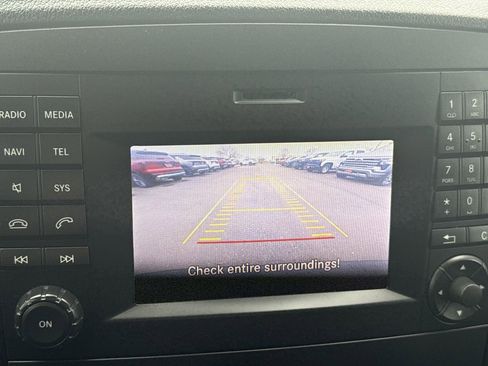 Used 2019 Mercedes-Benz Metris Passenger image 13