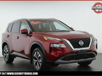 Used 2021 Nissan Rogue SV w/ Premium Package