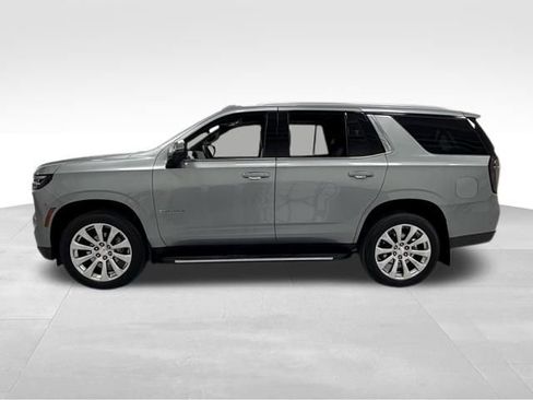 Certified 2025 Chevrolet Tahoe Premier AWD/4WD image 3