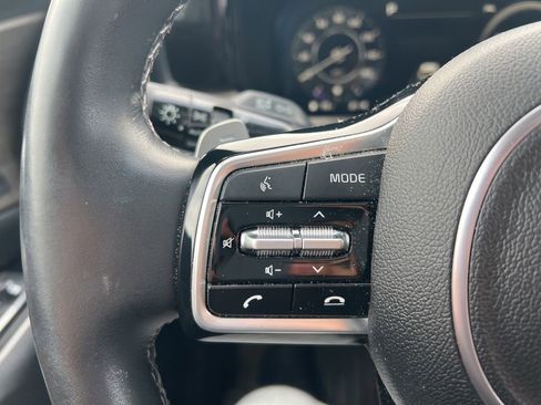 Used 2023 Kia Sorento SX Prestige image 18
