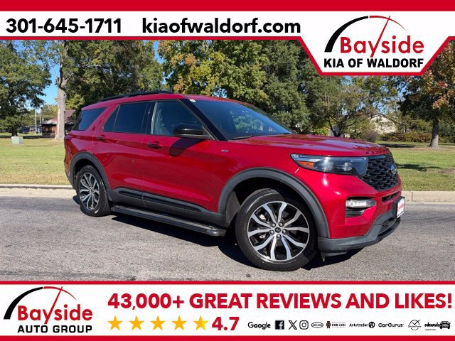 Used 2023 Ford Explorer ST-Line w/ Class IV Trailer Tow Package AWD/4WD image 1
