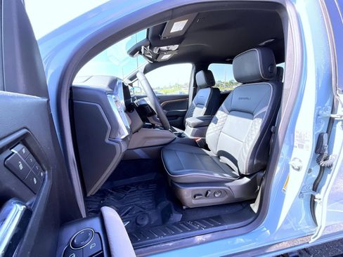 New 2026 GMC Canyon Denali AWD/4WD image 10