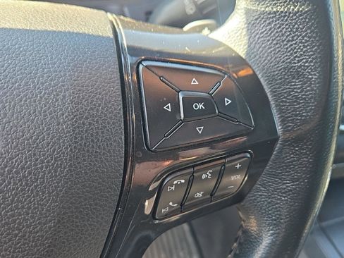 Used 2017 Ford Explorer XLT w/ Equipment Group 202A image 14