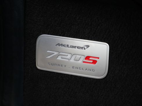 Used 2019 McLaren 720S Performance RWD image 33