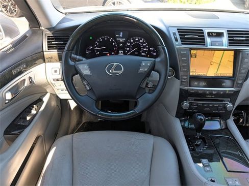 Used 2011 Lexus LS 460 image 15