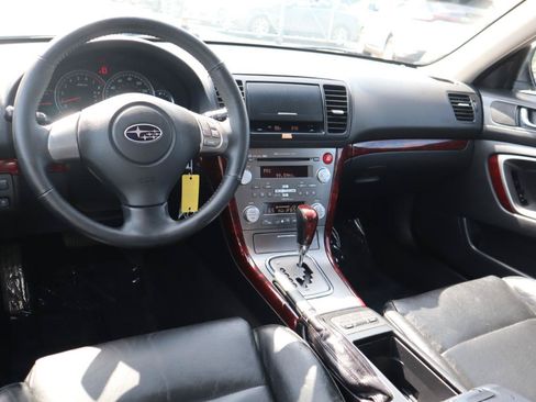Used 2008 Subaru Outback 2.5i Limited AWD/4WD image 17