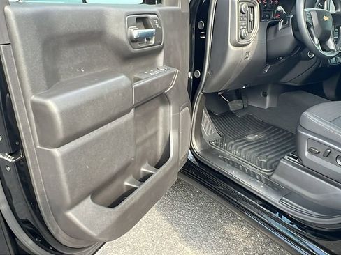 New 2025 Chevrolet Silverado 1500 Custom image 10