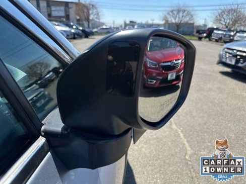 Used 2023 Subaru Outback Limited XT image 11