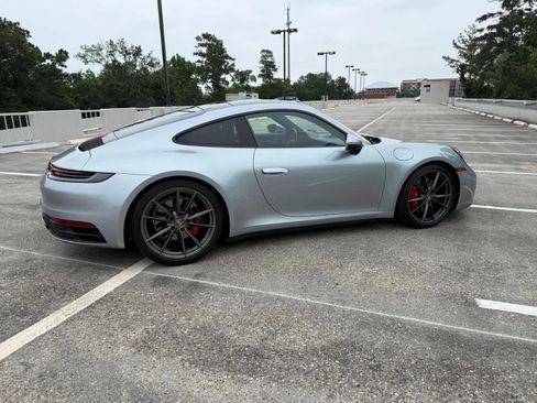 Used 2021 Porsche 911 Carrera 4S AWD/4WD image 12