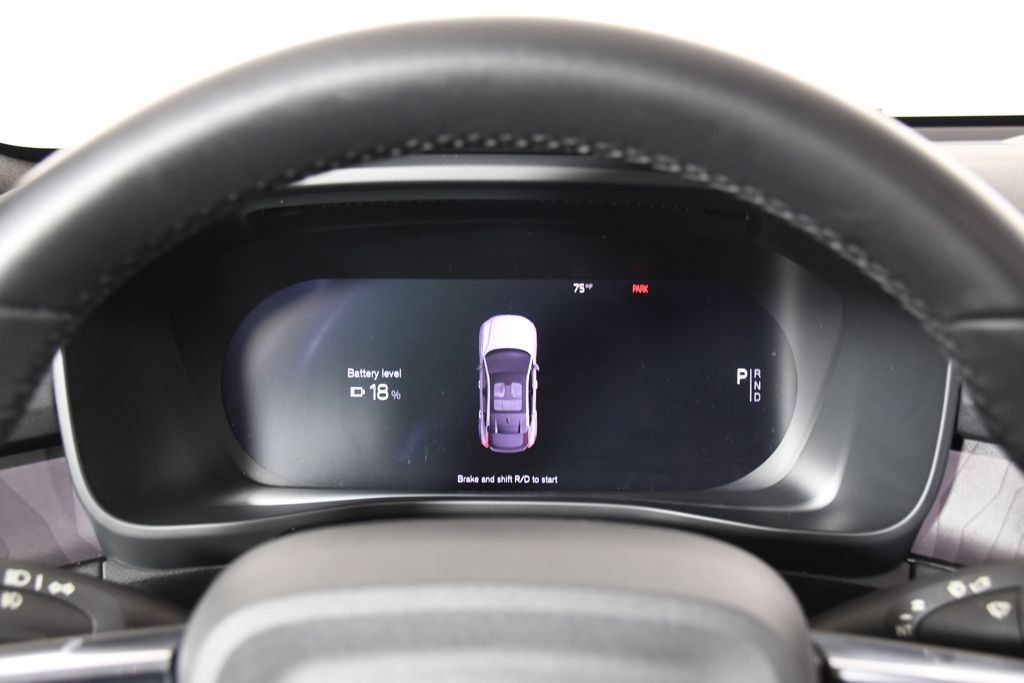 Used 2023 Volvo C40 Recharge Core AWD/4WD image 32