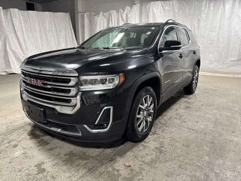 Used 2023 GMC Acadia SLT AWD/4WD image 3