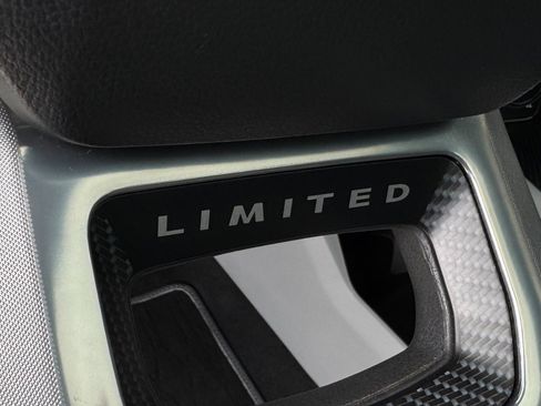 Used 2024 Ford F450 Limited w/ FX4 Off-Road Package image 22