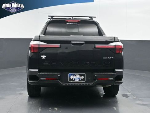 Used 2023 Hyundai Santa Cruz SEL Premium image 6