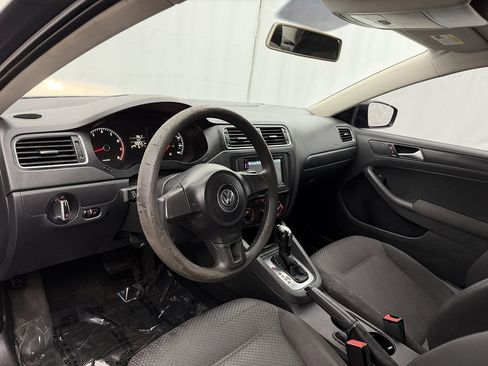 Used 2012 Volkswagen Jetta S image 6