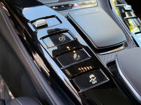 Used 2024 Mercedes-Benz AMG GT 53 image 31