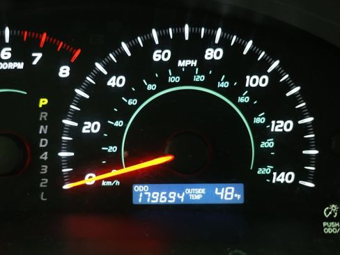 Used 2009 Toyota Camry LE image 16