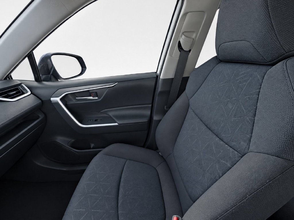 Certified 2025 Toyota RAV4 XLE AWD/4WD image 14