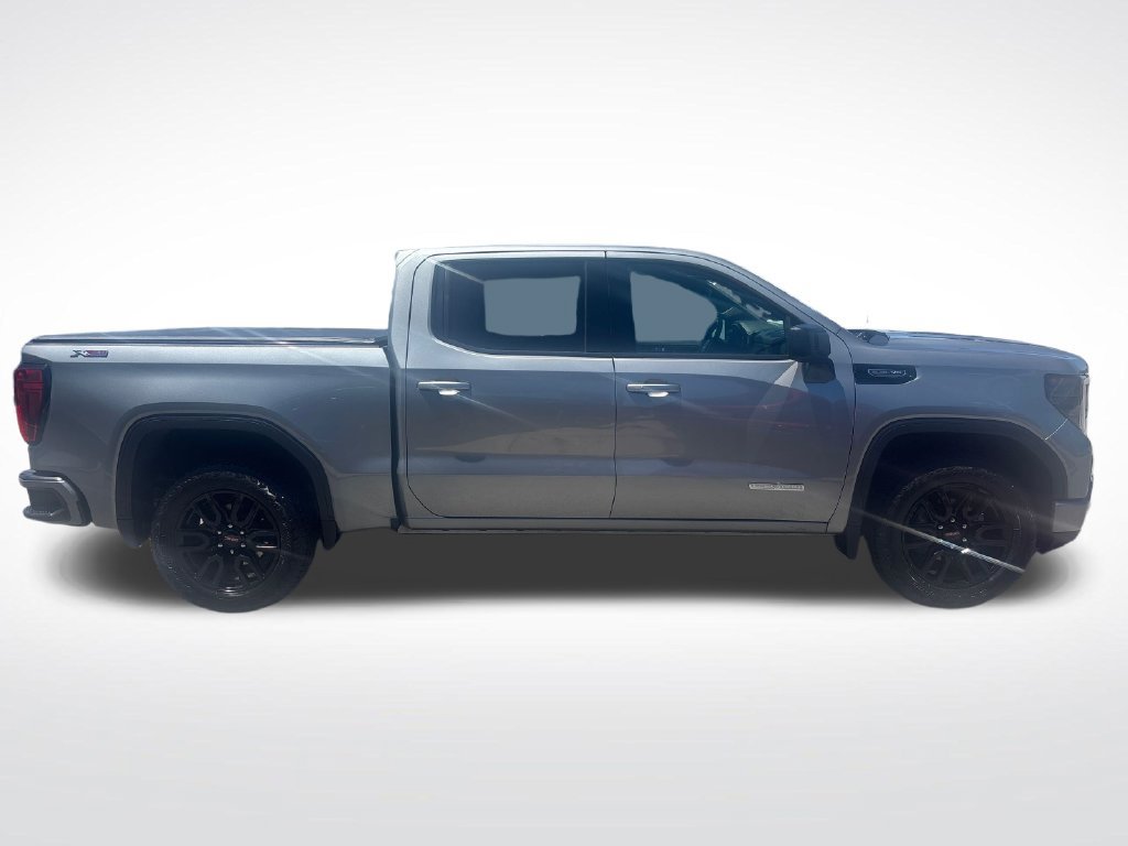 Used 2023 GMC Sierra 1500 Elevation w/ X31 Off-Road Package AWD/4WD image 9