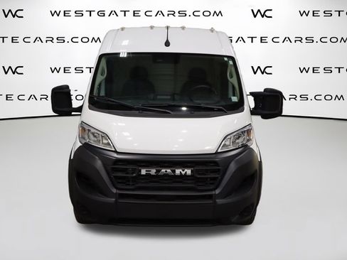 Used 2023 RAM ProMaster 2500 FWD image 2
