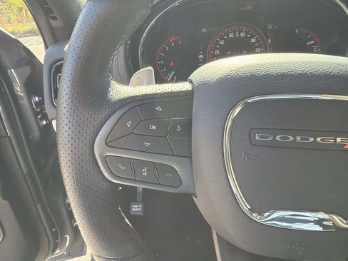 Used 2023 Dodge Durango R/T image 32