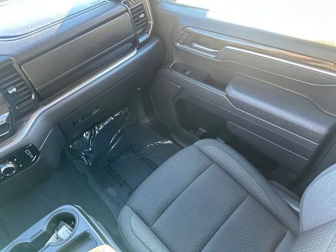 Used 2025 GMC Sierra 1500 Elevation image 19