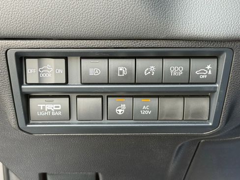 Used 2025 Toyota Tundra TRD Pro AWD/4WD image 38