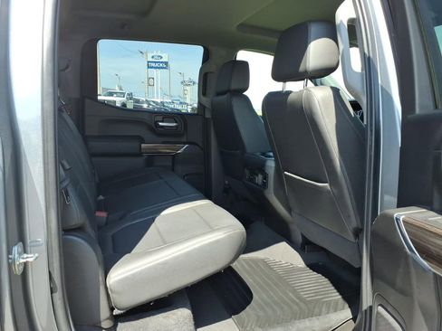 Used 2021 Chevrolet Silverado 1500 RST w/ Convenience Package II AWD/4WD image 13