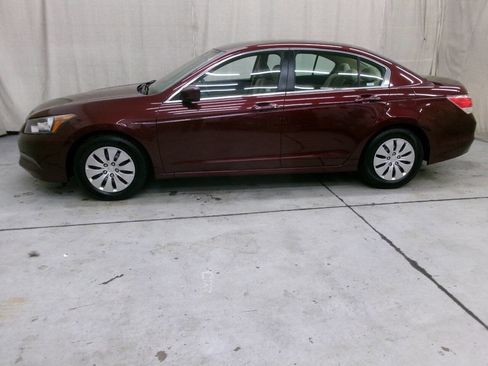 Used 2011 Honda Accord LX image 4