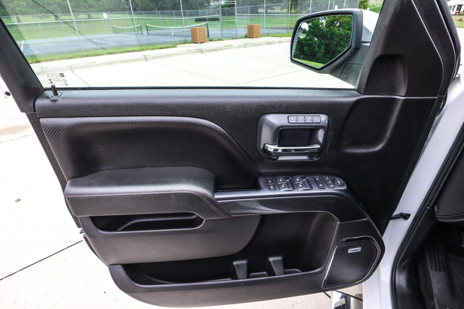 Used 2014 GMC Sierra 1500 SLT w/ All-Terrain Package AWD/4WD image 31