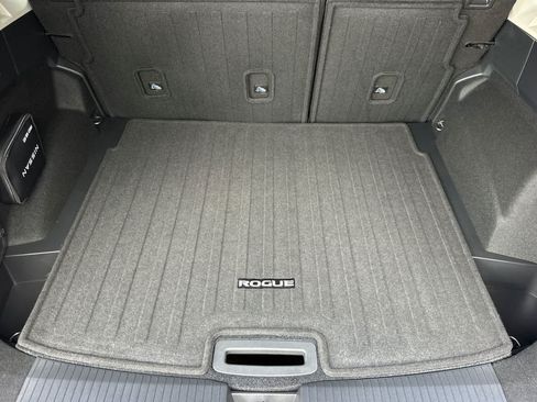 New 2026 Nissan Rogue SV AWD/4WD image 15