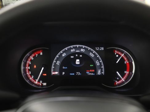 Used 2024 Toyota RAV4 XLE w/ Convenience Package image 25