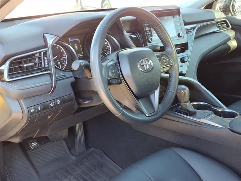 Used 2023 Toyota Camry SE image 12
