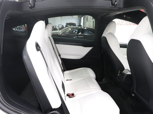 Used 2020 Tesla Model X Long Range AWD/4WD image 21