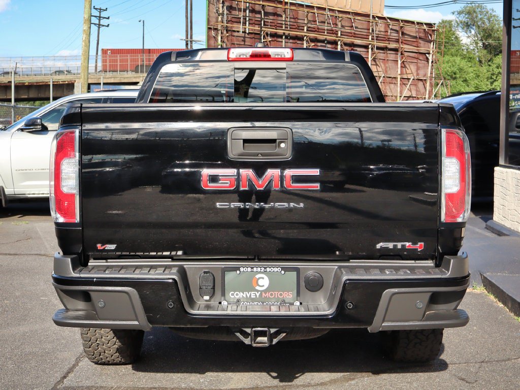 Used 2021 GMC Canyon AT4 w/ Driver Alert Package AWD/4WD image 7