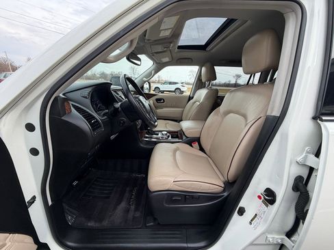 Used 2019 Nissan Armada SL w/ Premium Package image 12
