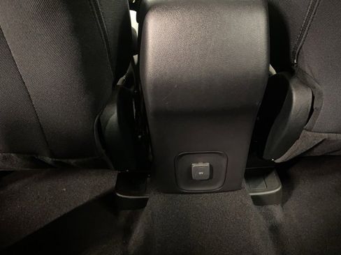 Used 2022 Ford Escape S image 27