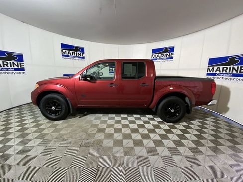 Used 2019 Nissan Frontier SV AWD/4WD image 13