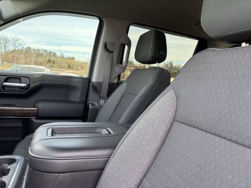 Used 2020 Chevrolet Silverado 1500 RST image 17