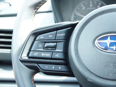 Certified 2025 Subaru Crosstrek 2.5i Limited AWD/4WD image 20