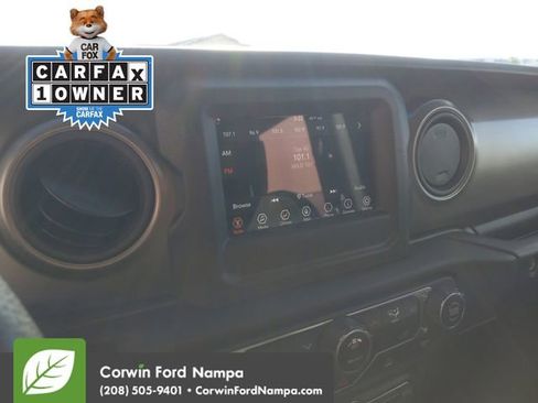 Used 2022 Jeep Wrangler Sport image 16