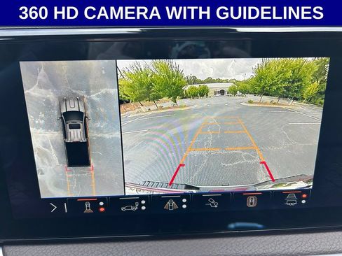 Used 2024 GMC Sierra 2500 Denali w/ Denali Reserve Package AWD/4WD image 4