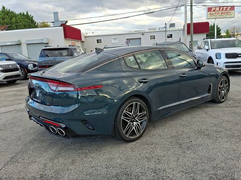 Used 2022 Kia Stinger GT1 image 7