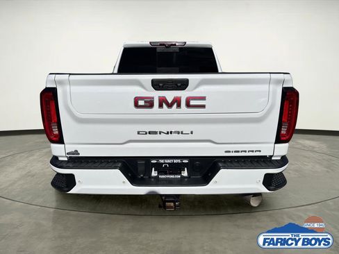 Used 2020 GMC Sierra 2500 Denali w/ Denali Ultimate Package image 4