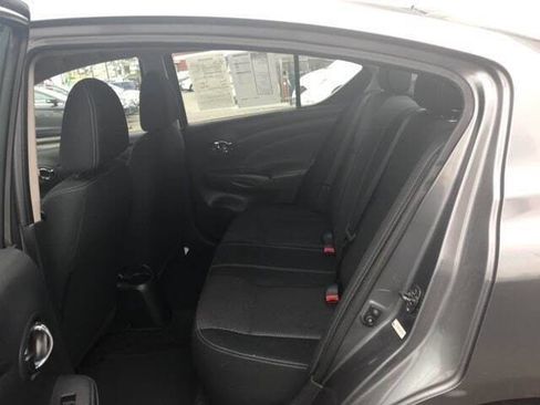 Used 2017 Nissan Versa SV image 13