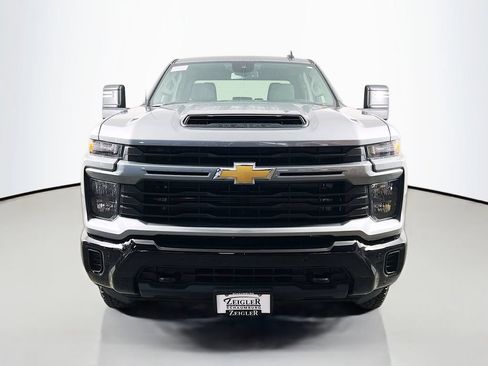 New 2026 Chevrolet Silverado 2500 Custom w/ Custom Value Package AWD/4WD image 2