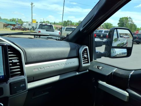Used 2022 Ford F350 Lariat w/ Lariat Value Package AWD/4WD image 21