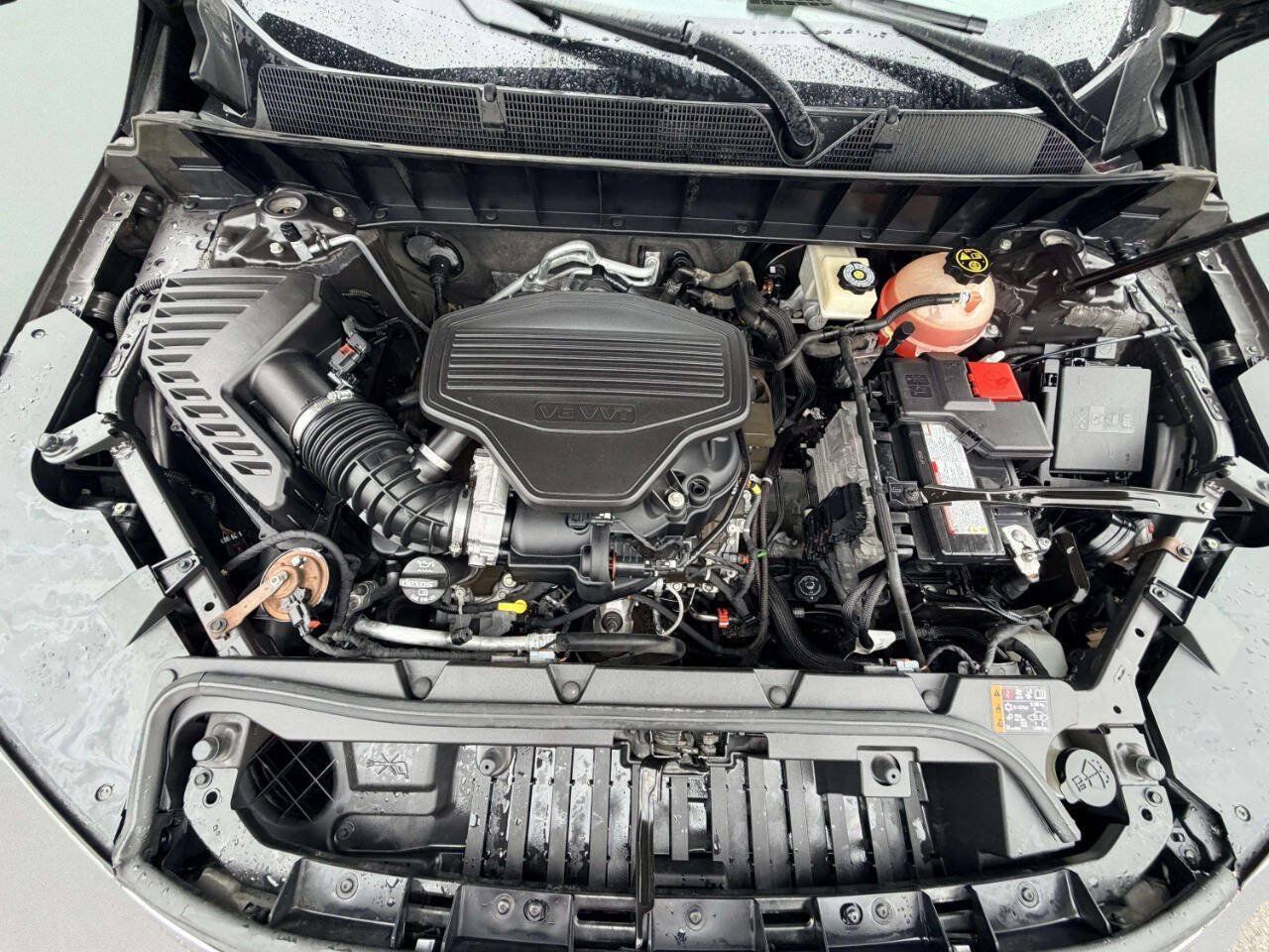 Used 2017 GMC Acadia SLT w/ LPO, Floor Liner Package AWD/4WD image 12
