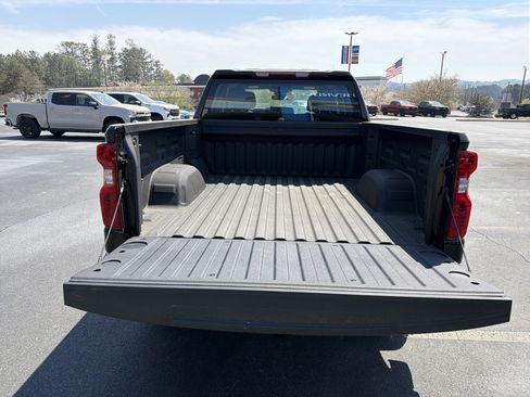 Used 2025 Chevrolet Silverado 1500 W/T w/ Trailering Package image 18
