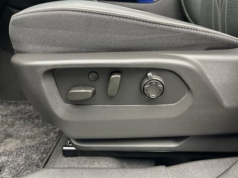 Certified 2024 Buick Envision Avenir image 13