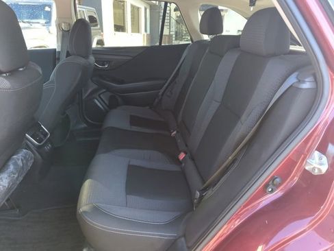 Used 2022 Subaru Outback Premium AWD/4WD image 31